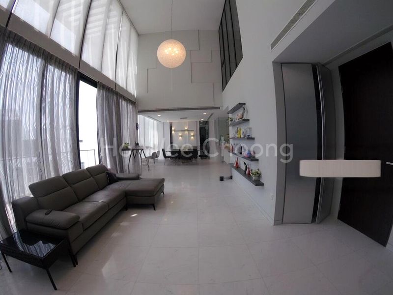 5 Bed Condo for Sale in  Fulcrum - Image 1
